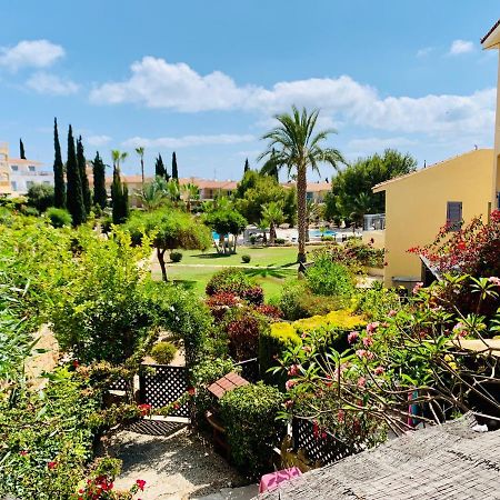 101 Hippo Apartment In Popular Regina Gardens Paphos Ngoại thất bức ảnh
