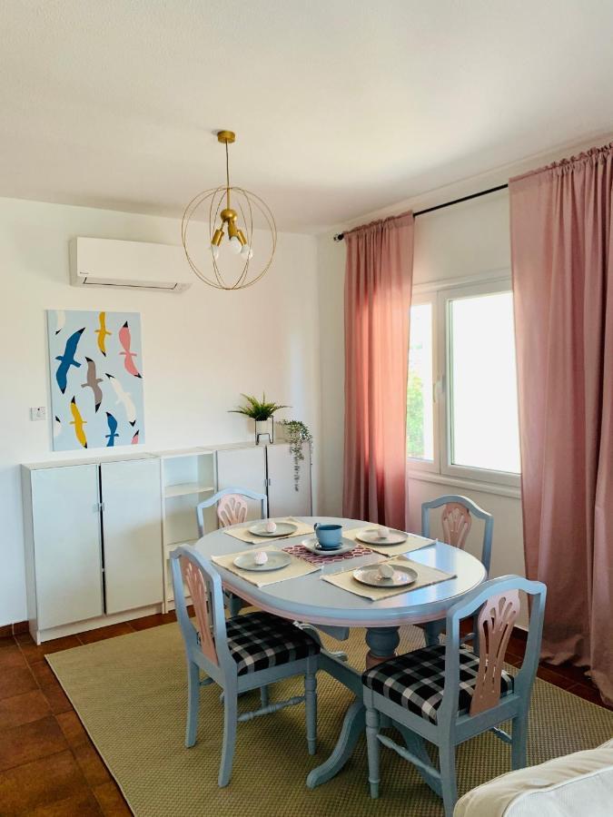 101 Hippo Apartment In Popular Regina Gardens Paphos Ngoại thất bức ảnh